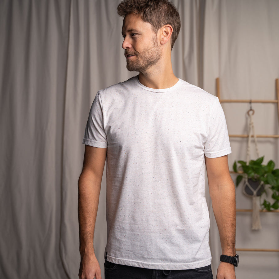 Stevan - Classic Fit T-Shirt aus Biobaumwoll-Mix, Neps Weiß/Bunt