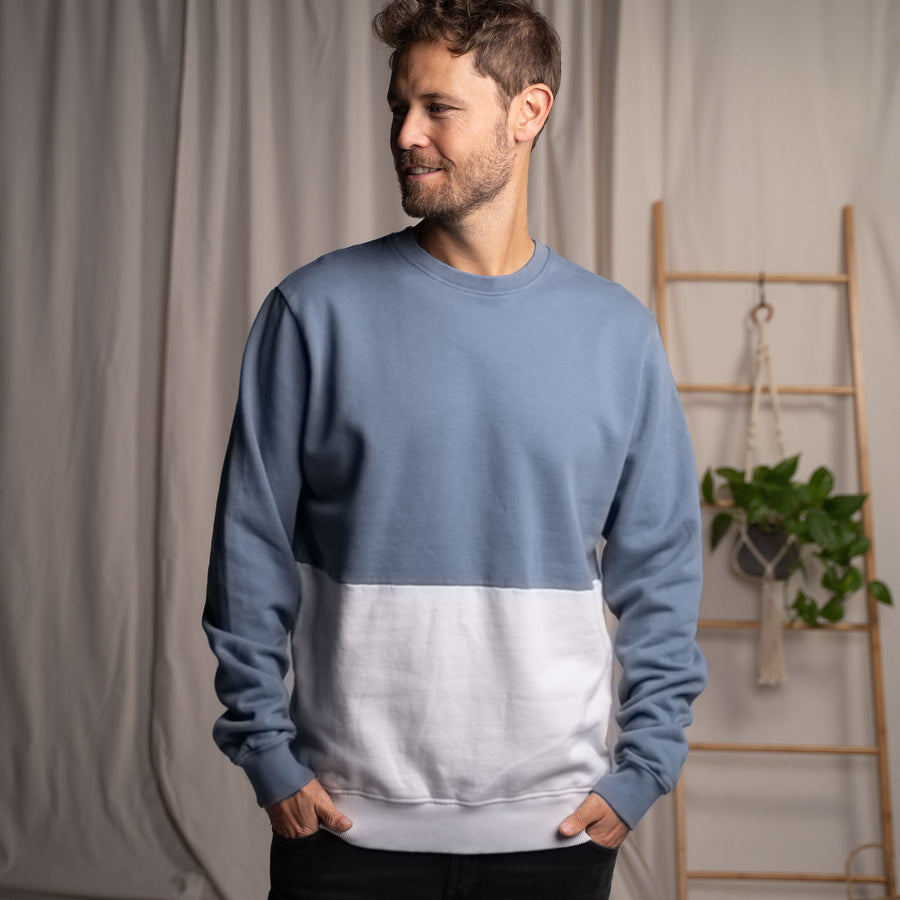 Vindus - Regular Fit Colourblock Sweater aus Biobaumwolle, Rauchblau/Grau