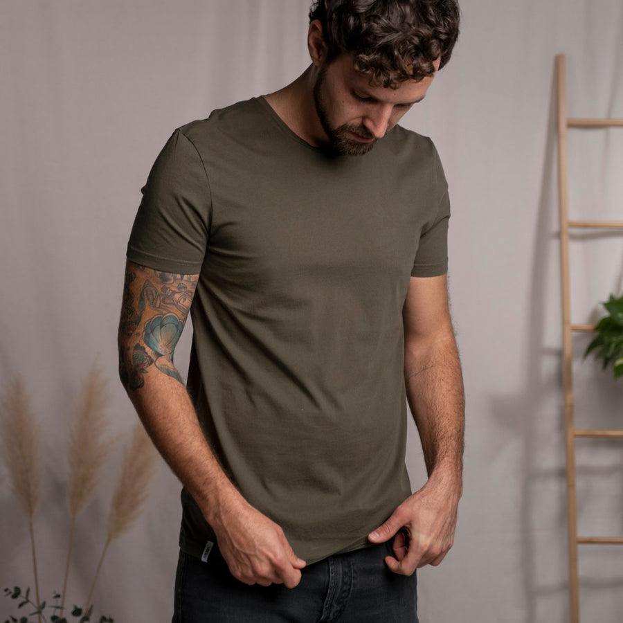 Vinn - Classic Fit T-Shirt aus Biobaumwolle, Olivgrün