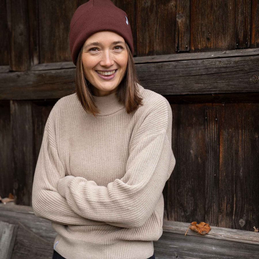 Alva - Strickpullover mit Stehkragen aus Biobaumwolle, Beige