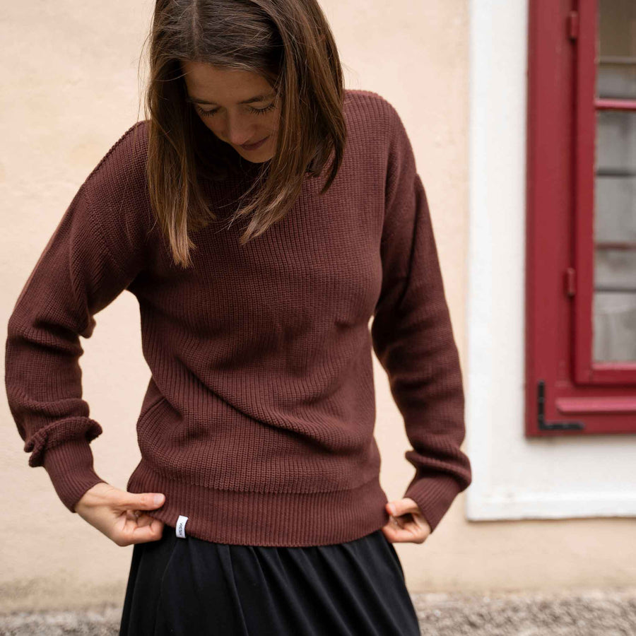Alva - Strickpullover mit Stehkragen aus Biobaumwolle, Weinrot