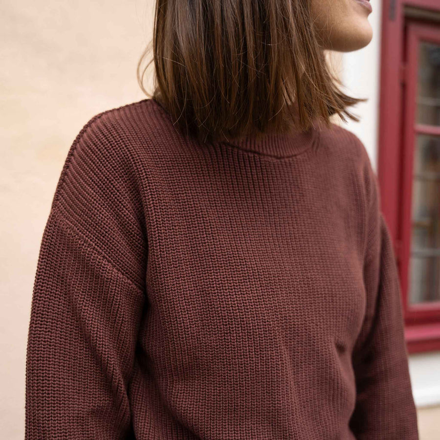 Alva - Strickpullover mit Stehkragen aus Biobaumwolle, Weinrot