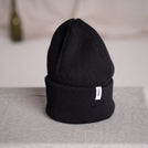 Veo - Classy Beanie aus Biobaumwolle, Schwarz