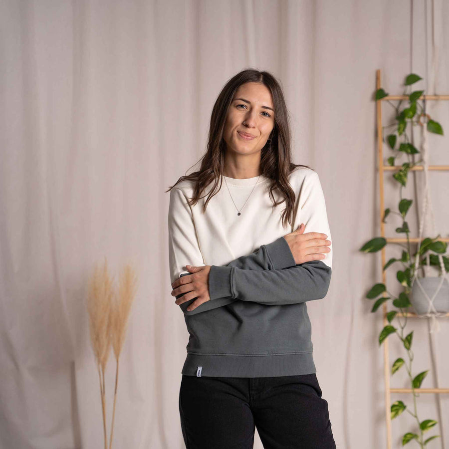 Elvie - Sweater aus Biobaumwolle, Tannengrün/Ecru