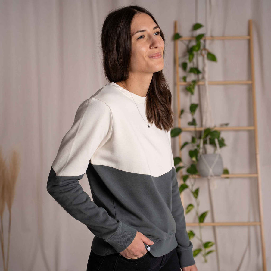 Elvie - Sweater aus Biobaumwolle, Tannengrün/Ecru