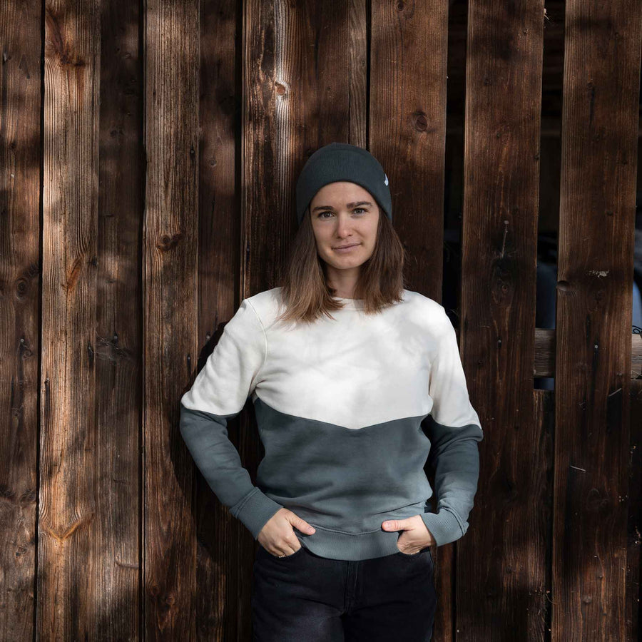 Elvie - Sweater aus Biobaumwolle, Tannengrün/Ecru