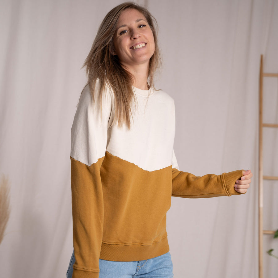 Elvie - Sweater aus Biobaumwolle, Goldbraun/Ecru