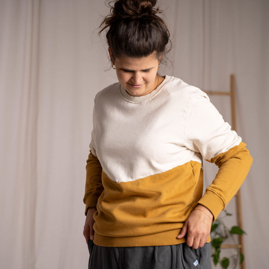 Elvie - Sweater aus Biobaumwolle, Goldbraun/Ecru