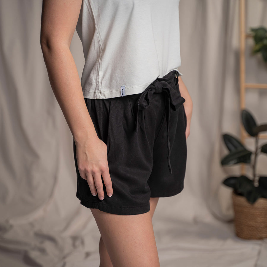 Evvie - Shorts aus Tencel, Schwarz
