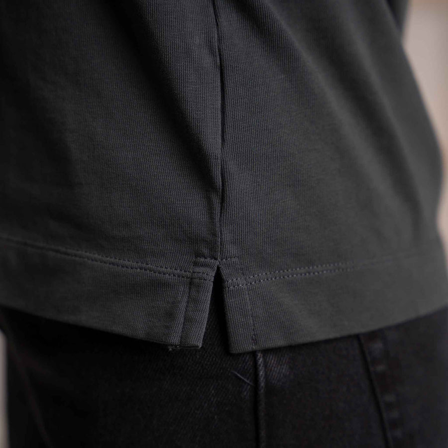 Jenniver - T-Shirt loose aus Heavy-Jersey Biobaumwolle, Schwarz Washed