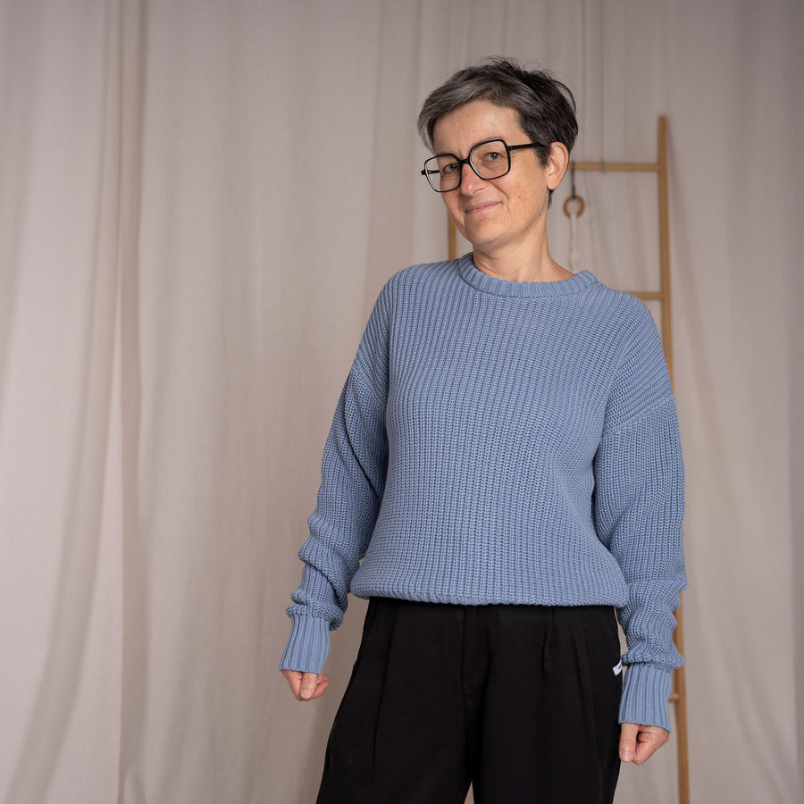 Livia, Oversized Strickpullover aus Biobaumwolle, Mittelblau