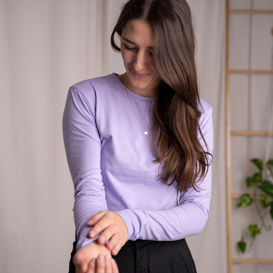 Merve, Crop Longsleeve aus Biobaumwoll-Mix, Lila