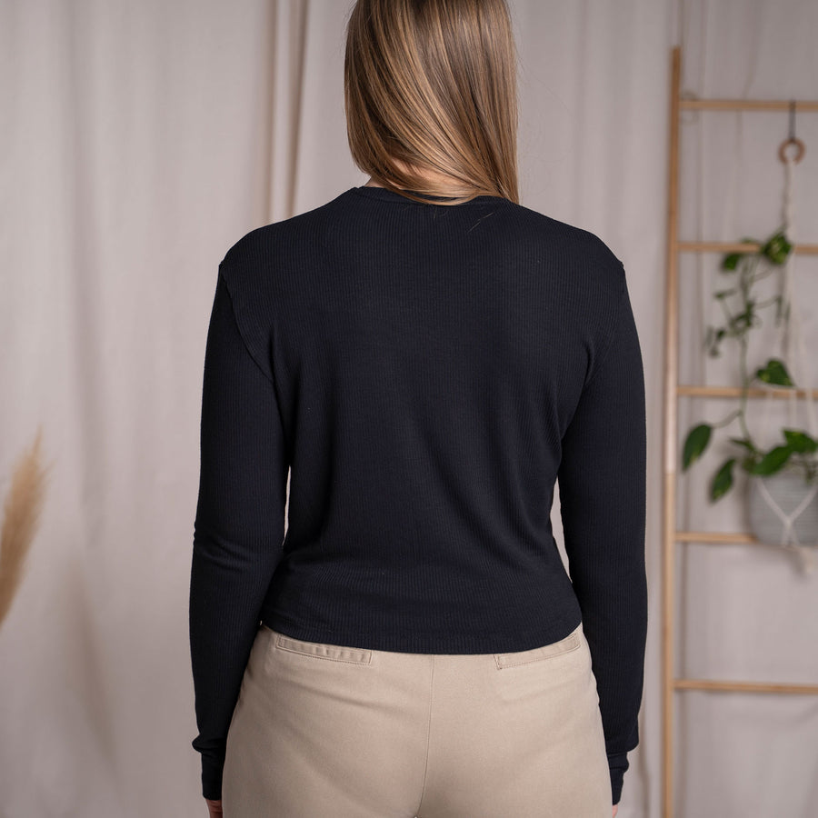 Merve, Crop Longsleeve aus Bambus, Schwarz