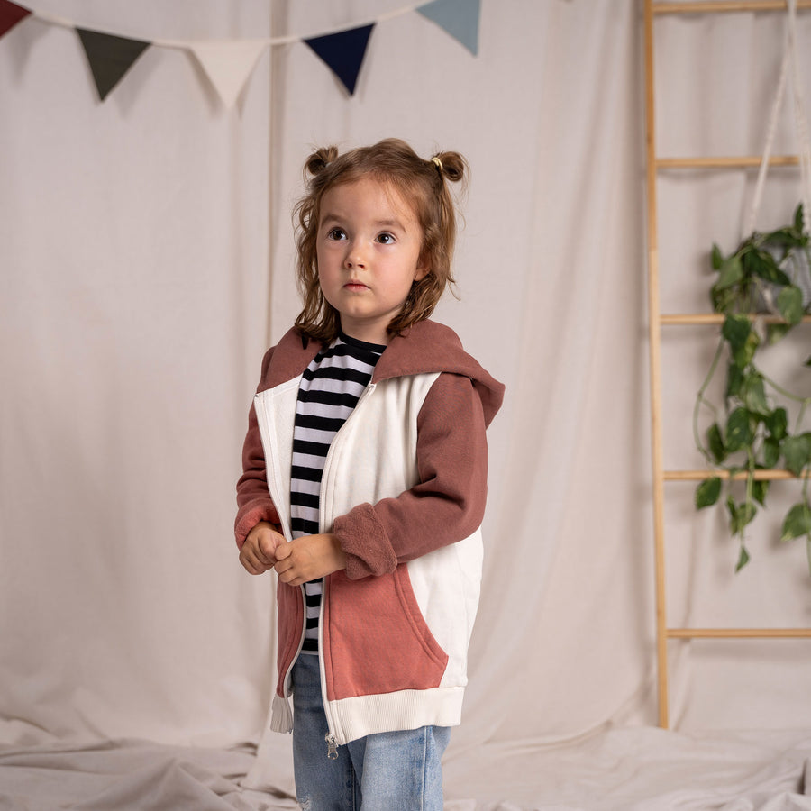 Mini Vischi - Kinder Zip-Hoodie aus Biobaumwolle, Beige/Rotbraun/Coral