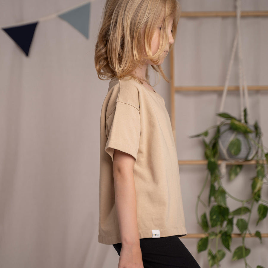 Mini Vlamingo - Oversized Kinder T-Shirt aus dicker Biobaumwolle, Beige