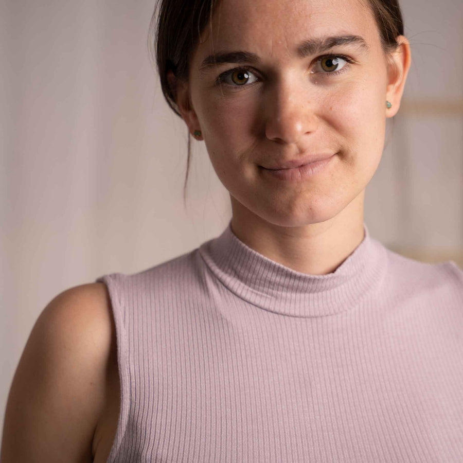 Ovelia - Neck-Top aus Bambus, Pastelllila