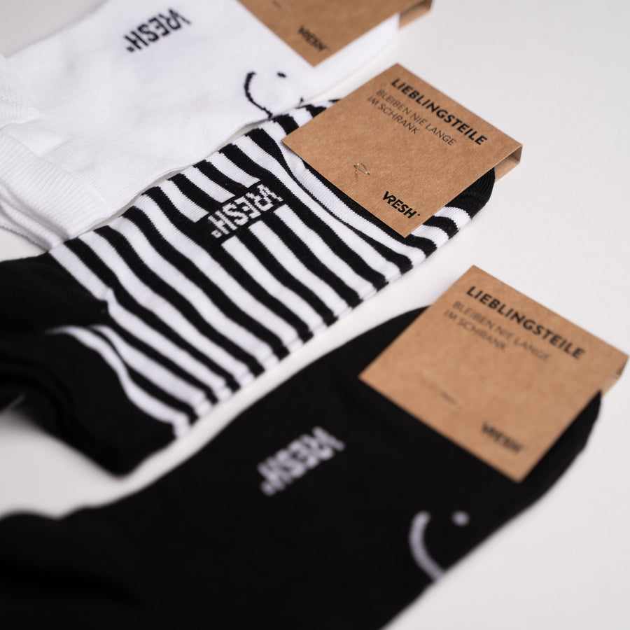 Sneaker Socken 3er Pack aus Biobaumwoll-Mix, Schwarz/Weiß