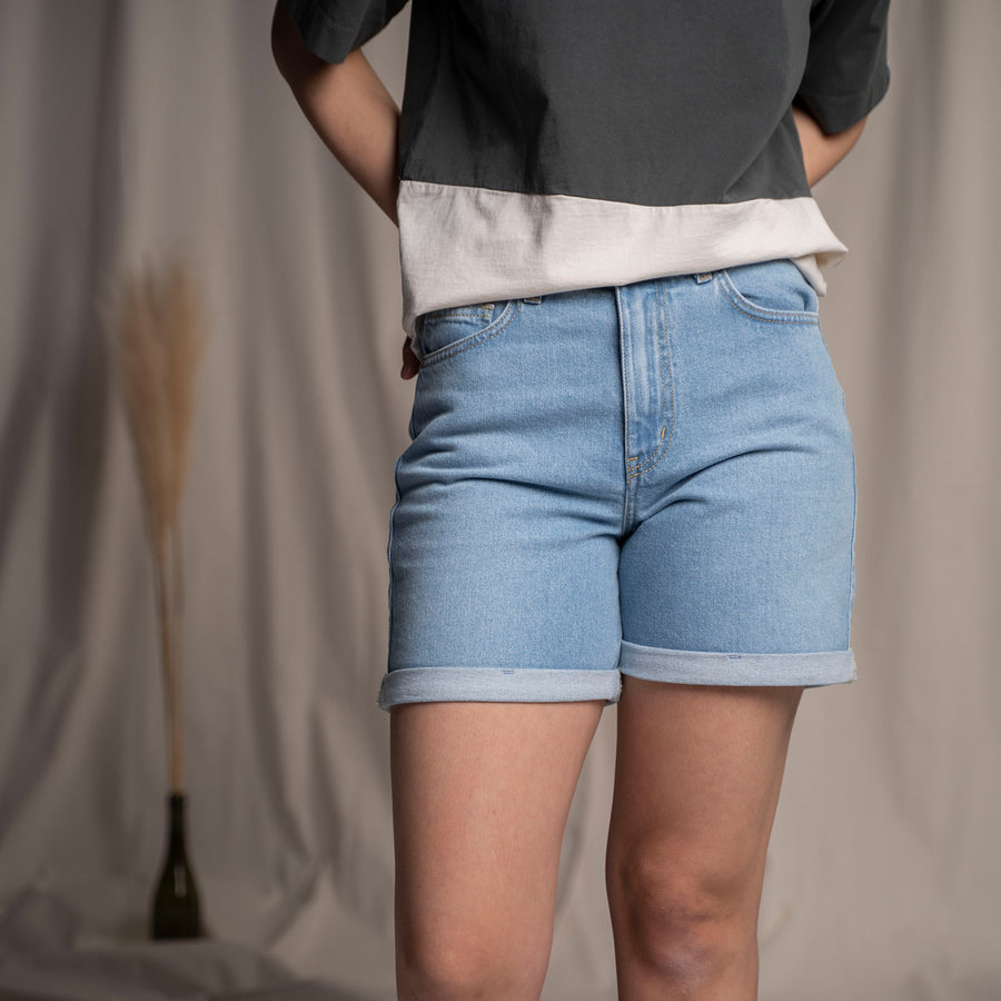 Stev - Jeans-Shorts aus Biobaumwolle, Hellblau