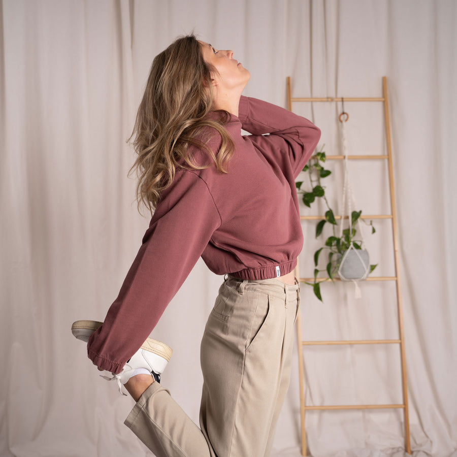 Valeria - Crop Hoodie aus Biobaumwolle, Malve