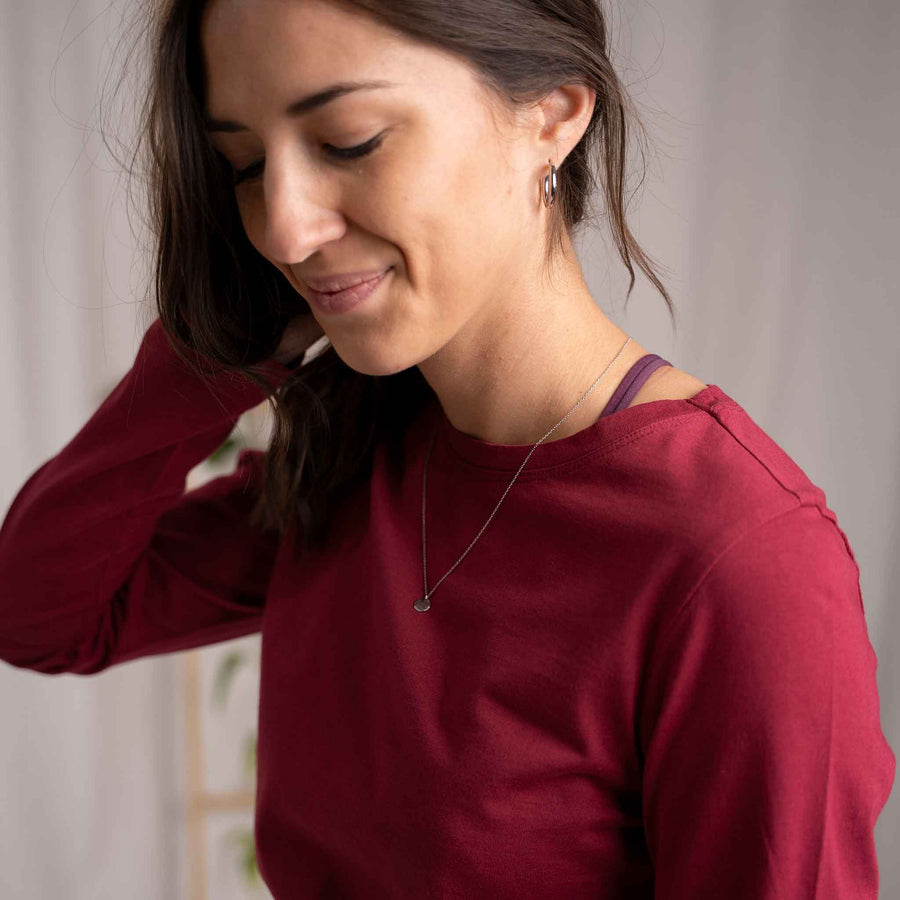 Vee - Longsleeve aus Biobaumwolle, Kirschrot