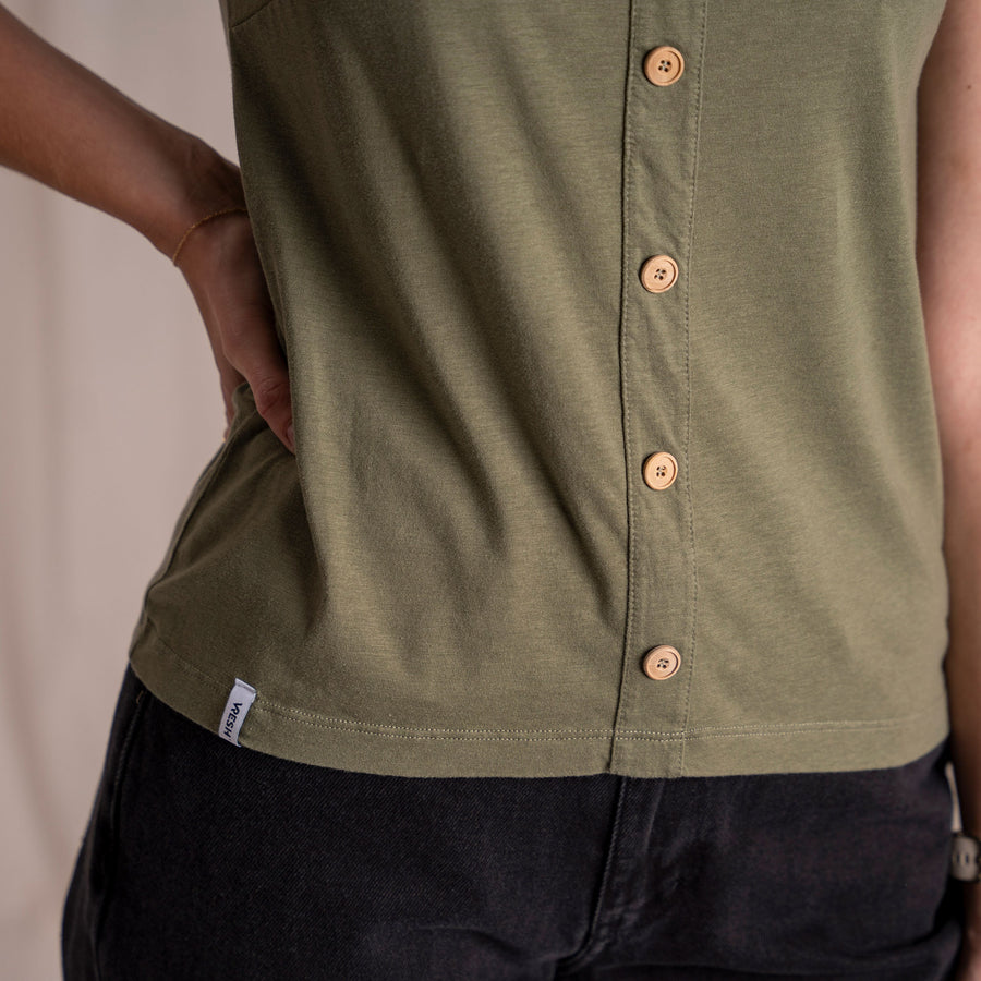 Veline - Button Top aus Tencel-Mix, Olive