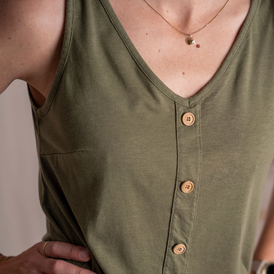 Veline - Button Top aus Tencel-Mix, Olive