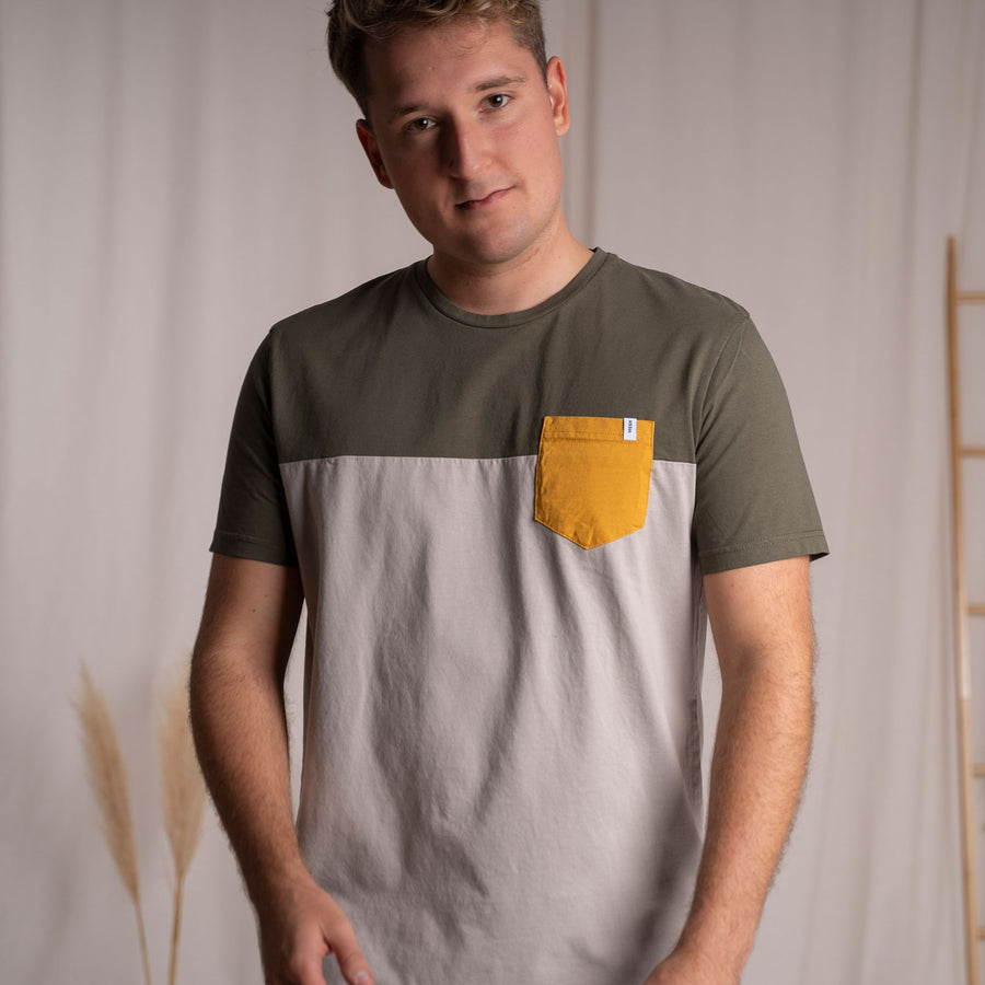 Verdy - Classic Fit Colourblock T-Shirt mit Brusttasche aus Biobaumwolle, Olive/Hellgrau/Senfgelb