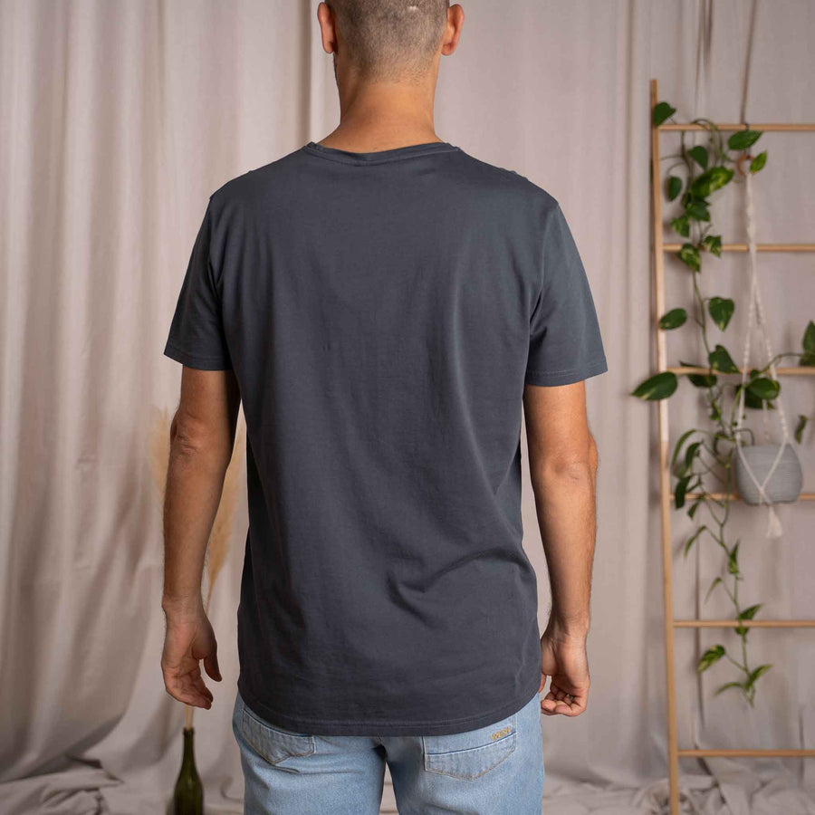 Vilip - Classic Fit T-Shirt mit Brusttasche aus Biobaumwolle, Grau/Schwarz