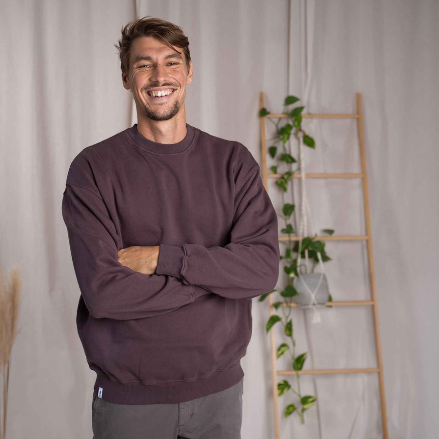 Viliz - Oversized, unisex Sweater aus Biobaumwolle, Pflaume