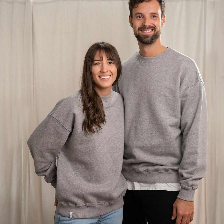 Viliz - Oversized Sweater aus Biobaumwolle, Hellgrau-Meliert