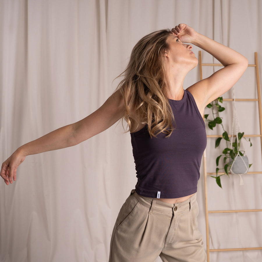 Vinja - Crop Top aus Biobaumwolle, Aubergine