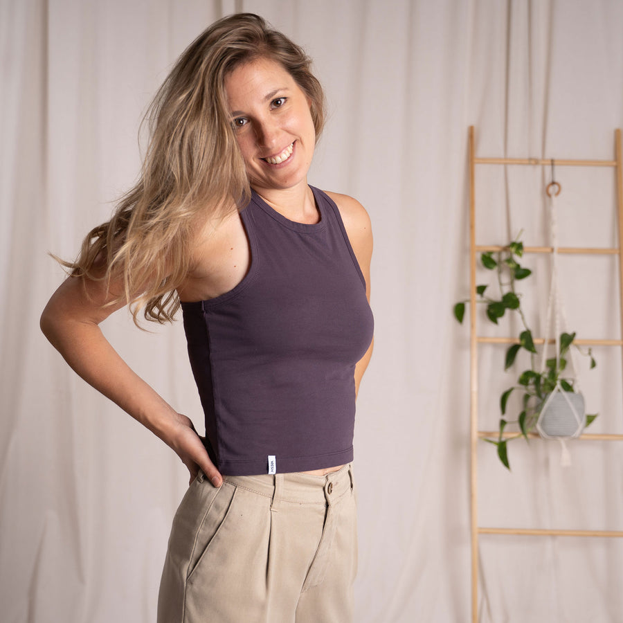 Vinja - Crop Top aus Biobaumwolle, Aubergine