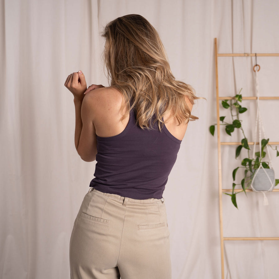 Vinja - Crop Top aus Biobaumwolle, Aubergine