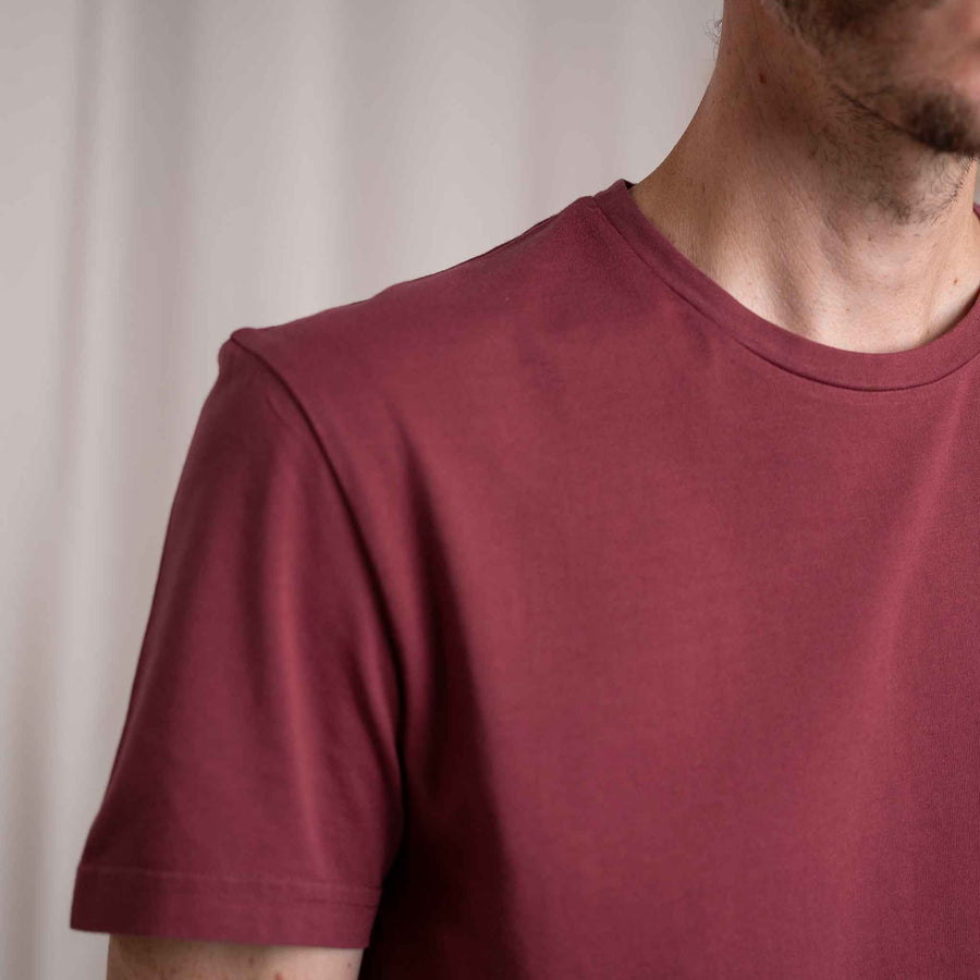Vinn - Classic Fit T-Shirt aus Biobaumwolle, Burgundy