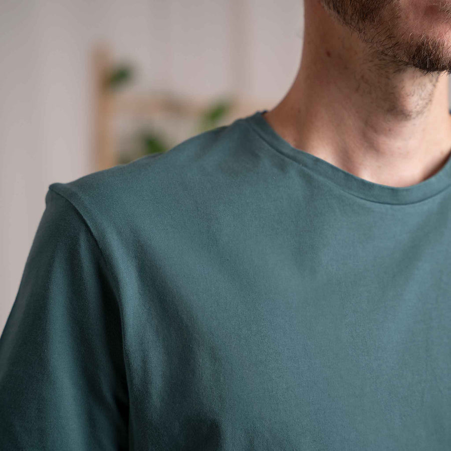 Vinn - Classic Fit T-Shirt aus Biobaumwolle, Petrol