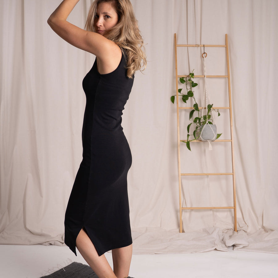 Violetta - Rib Kleid aus Biobaumwolle, Schwarz
