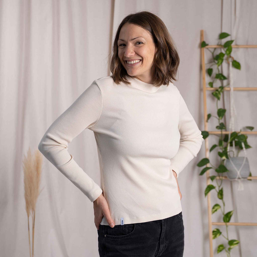 Viyola - Turtle Neck Longsleeve aus Biobaumwolle, Ecru