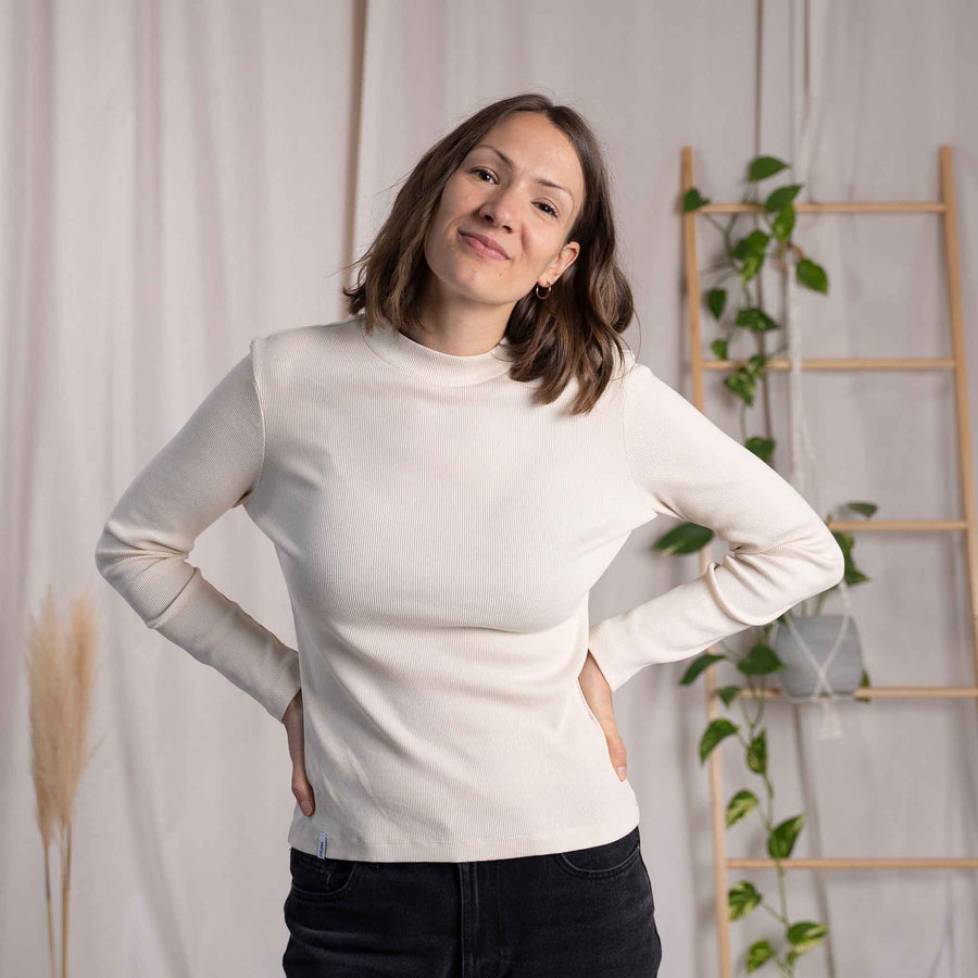 Viyola - Turtle Neck Longsleeve aus Biobaumwolle, Ecru