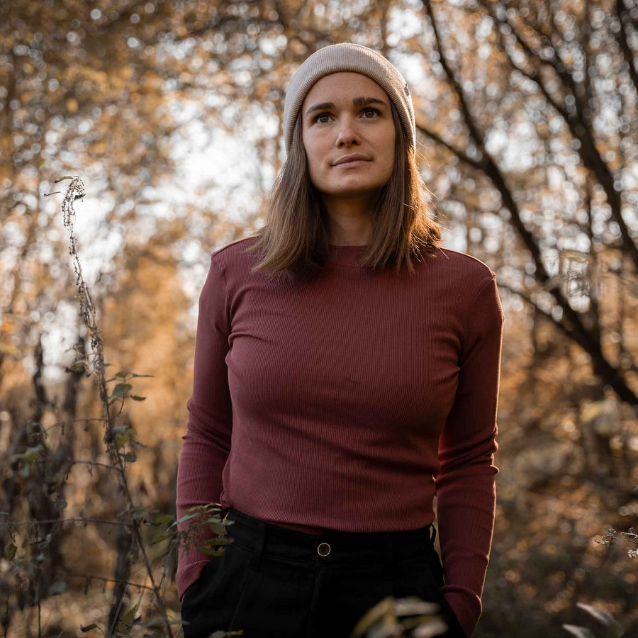 Viyola - Turtle Neck Longsleeve aus Biobaumwolle, Mahagoni