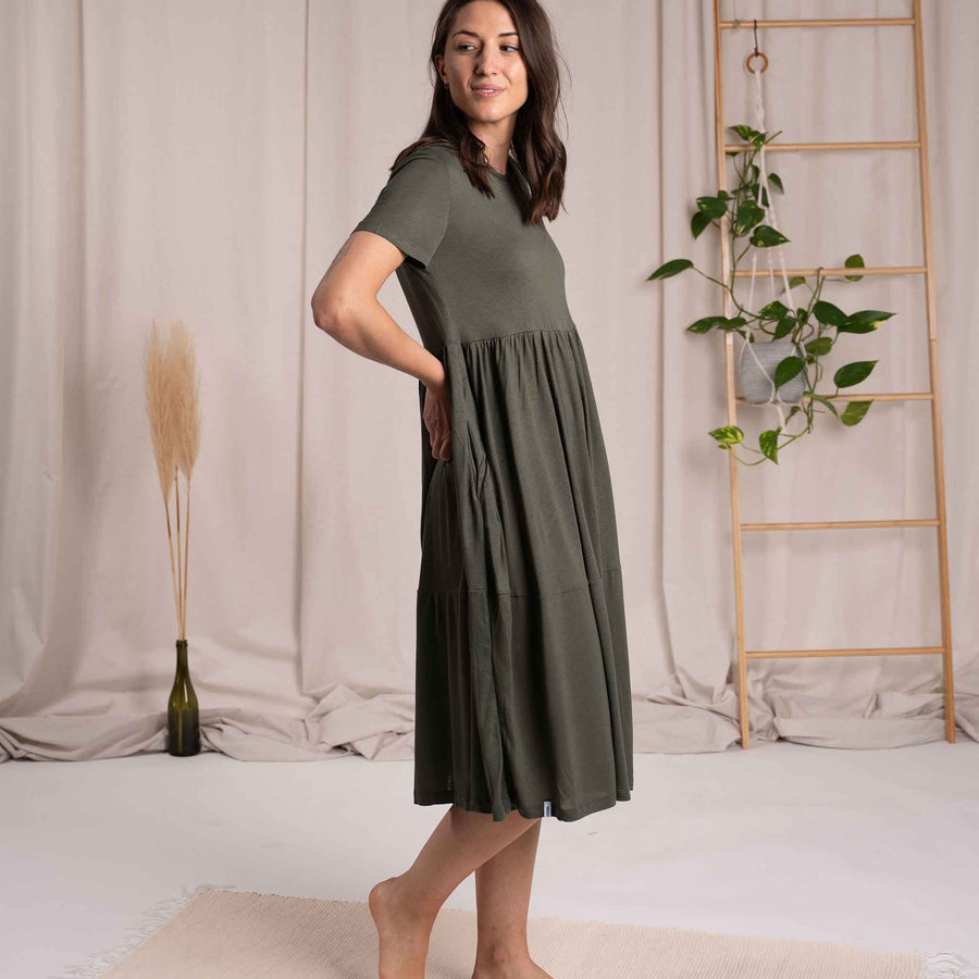 Vleurelle - Midi Kleid aus Bambus, Olive
