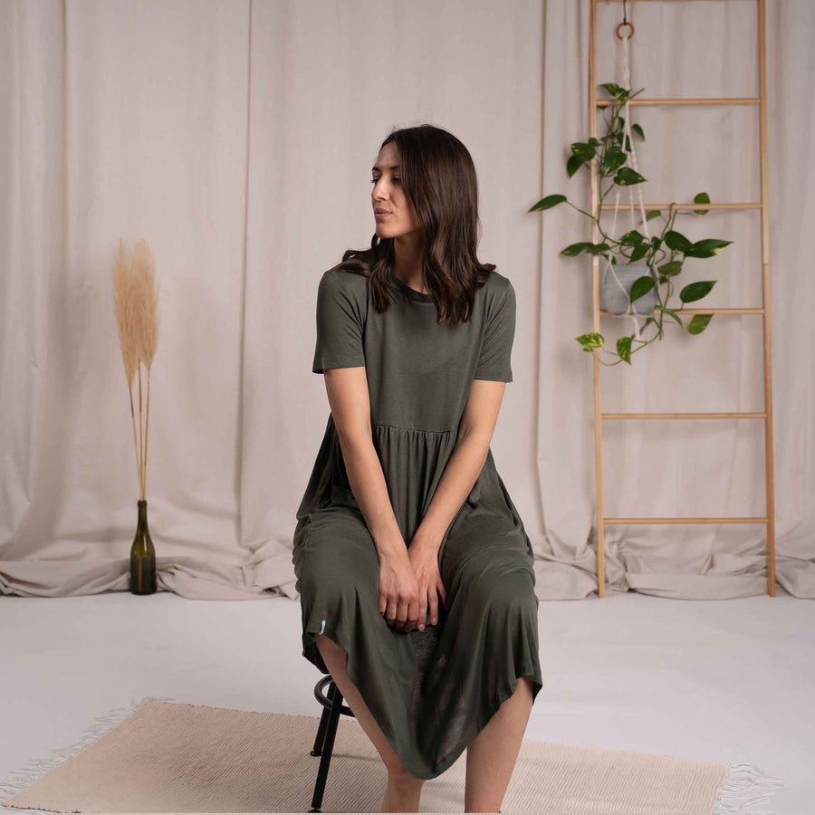 Vleurelle - Midi Kleid aus Bambus, Olive