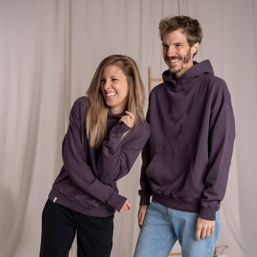 Vorest - Oversized, unisex Hoodie aus Biobaumwolle, Aubergine