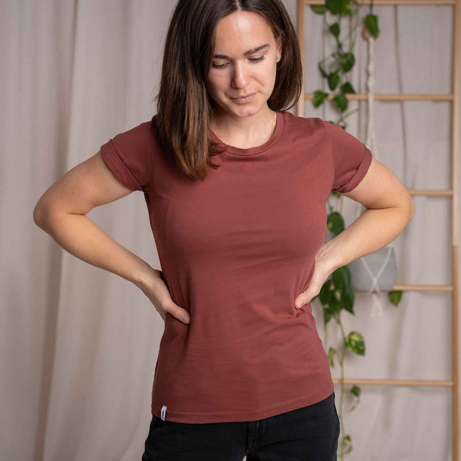 Vranka - T-Shirt aus Biobaumwolle, Mahagoni