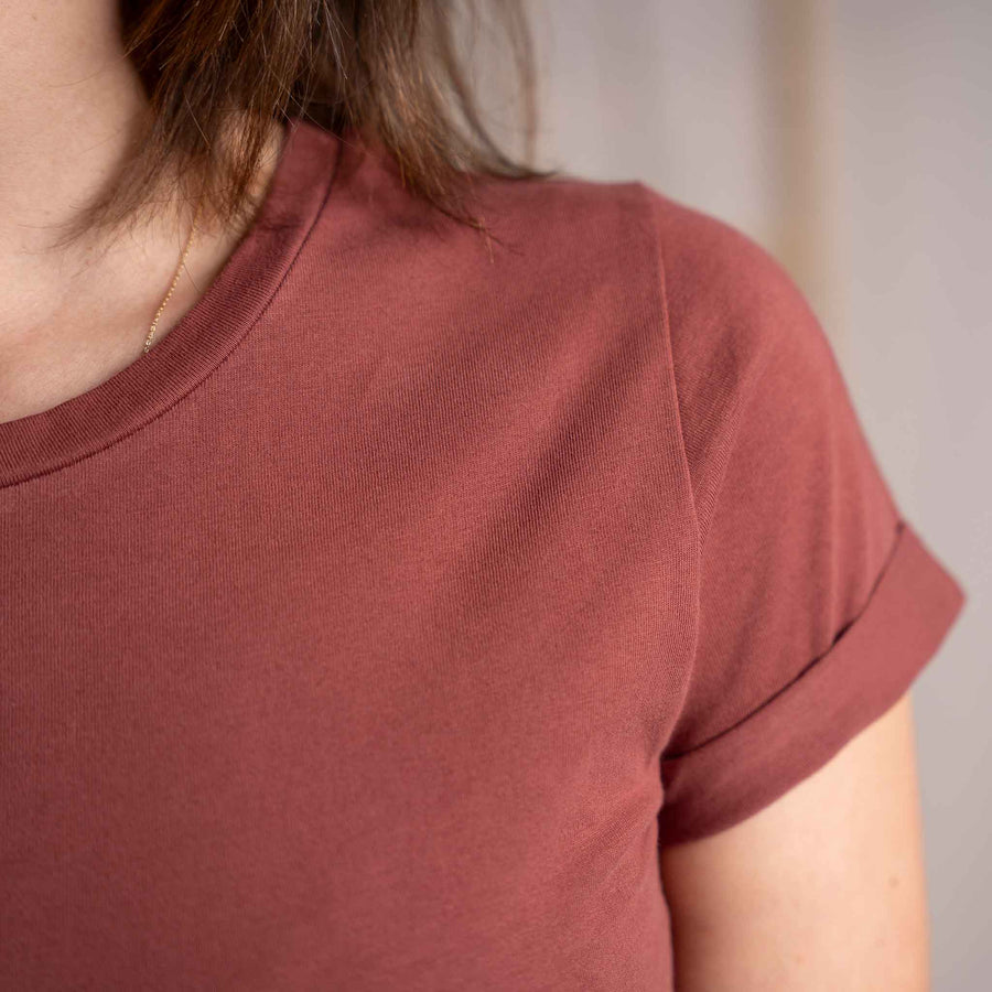 Vranka - T-Shirt aus Biobaumwolle, Mahagoni