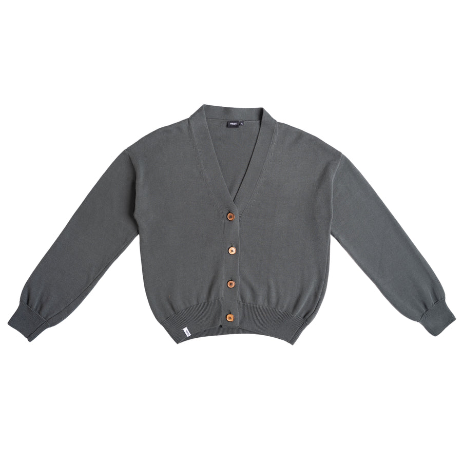 Vreia - Kurze Strickjacke aus Biobaumwolle, Tannengrün