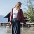 Vreia - Kurze Strickjacke aus Biobaumwolle, Beere