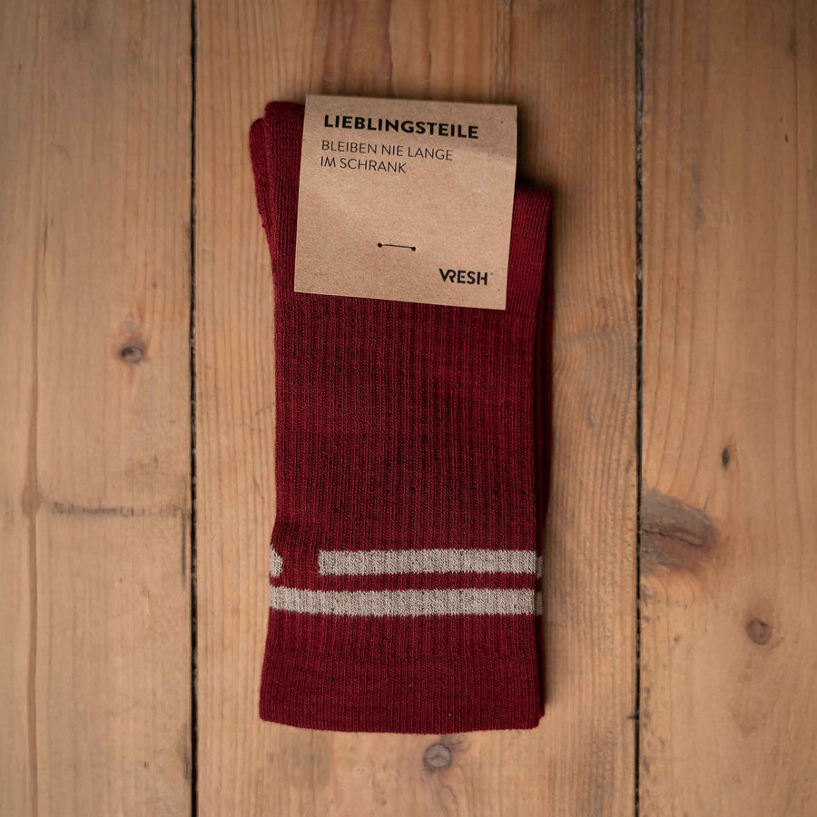 Vresh Verliebt - Tennis Socken aus Biobaumwoll-Mix, Burgundy