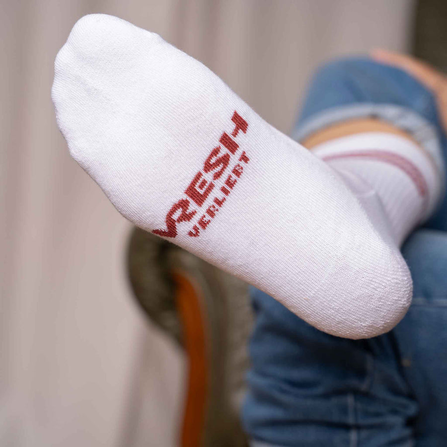 Vresh Verliebt - Tennis Socken aus Biobaumwoll-Mix, Weiß