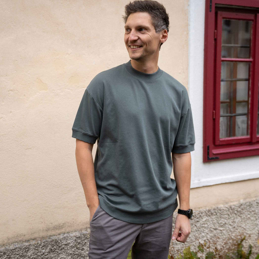 Vriedl - Oversized T-Shirt aus Heavy-Jersey Biobaumwolle, Tannengrün