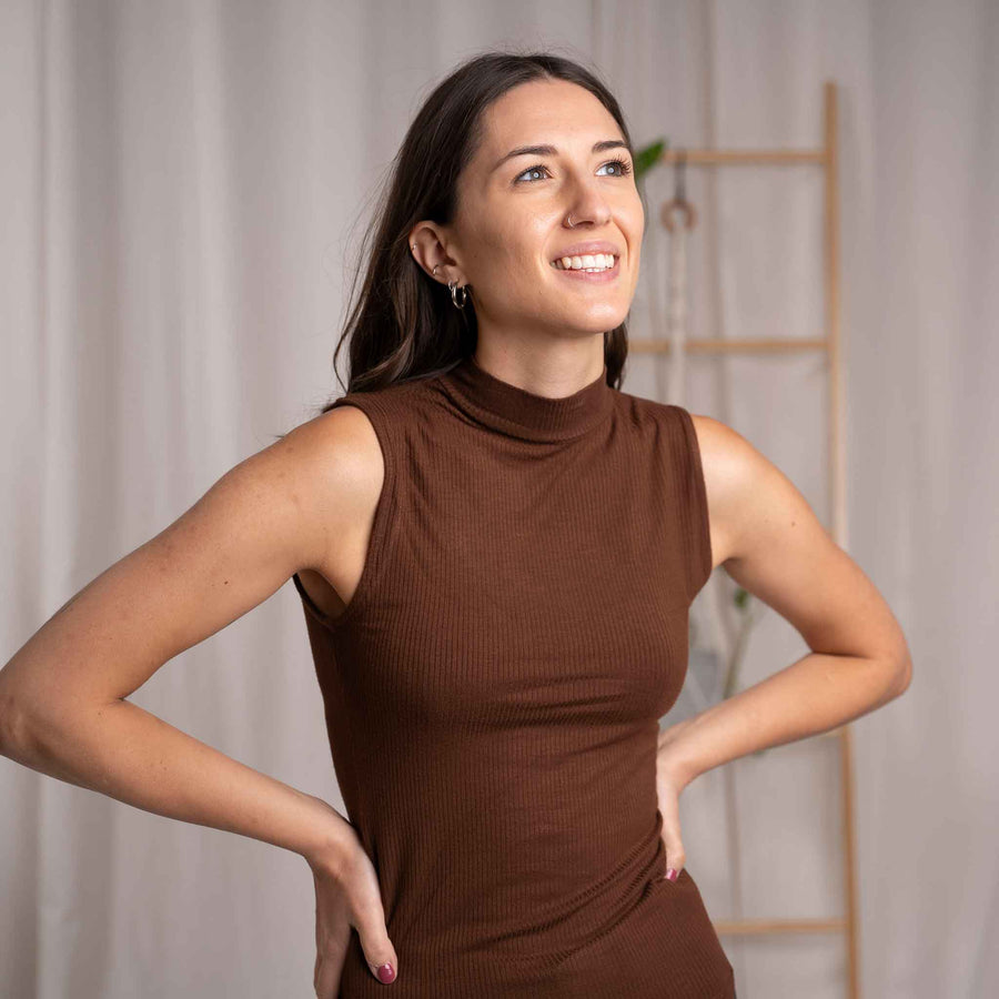 Ovelia - Neck-Top aus Bambus, Kastanie